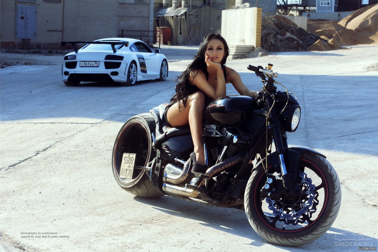 Sexy model Brunettes on a motorcycle in San Luis